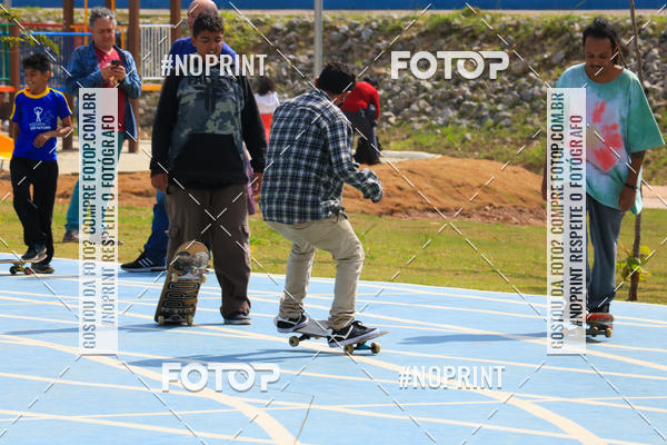 Buy your photos of the eventCampeonato Brasileiro de Skate Street Amador on Fotop