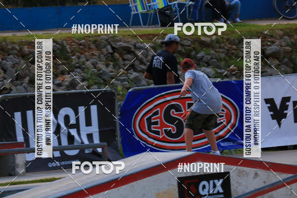 Buy your photos of the eventCampeonato Brasileiro de Skate Street Amador on Fotop