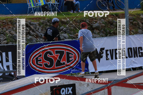 Buy your photos of the eventCampeonato Brasileiro de Skate Street Amador on Fotop
