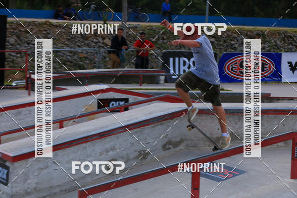 Buy your photos of the eventCampeonato Brasileiro de Skate Street Amador on Fotop