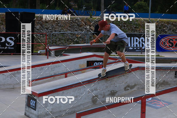 Buy your photos of the eventCampeonato Brasileiro de Skate Street Amador on Fotop