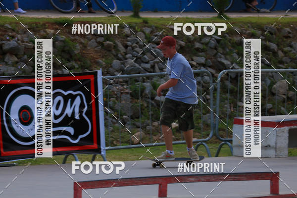 Buy your photos of the eventCampeonato Brasileiro de Skate Street Amador on Fotop