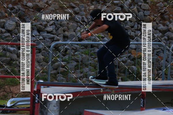 Buy your photos of the eventCampeonato Brasileiro de Skate Street Amador on Fotop