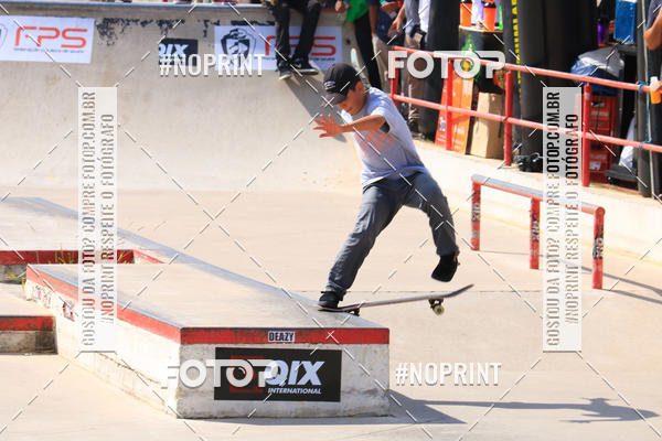 Buy your photos of the eventCampeonato Brasileiro de Skate Street Amador on Fotop