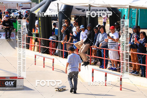 Buy your photos of the eventCampeonato Brasileiro de Skate Street Amador on Fotop