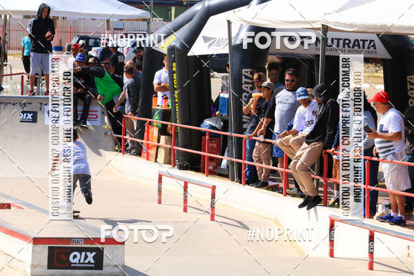 Buy your photos of the eventCampeonato Brasileiro de Skate Street Amador on Fotop