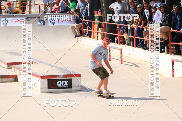 Buy your photos of the eventCampeonato Brasileiro de Skate Street Amador on Fotop