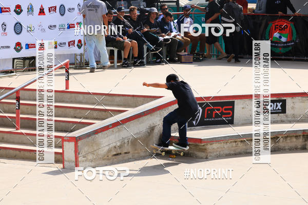 Buy your photos of the eventCampeonato Brasileiro de Skate Street Amador on Fotop