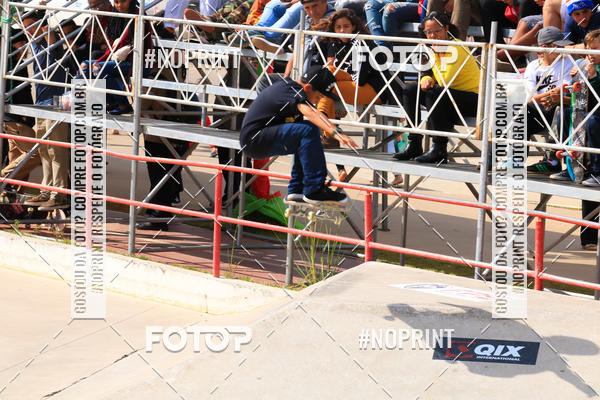 Buy your photos of the eventCampeonato Brasileiro de Skate Street Amador on Fotop