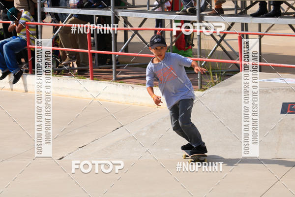 Buy your photos of the eventCampeonato Brasileiro de Skate Street Amador on Fotop