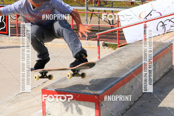 Buy your photos of the eventCampeonato Brasileiro de Skate Street Amador on Fotop