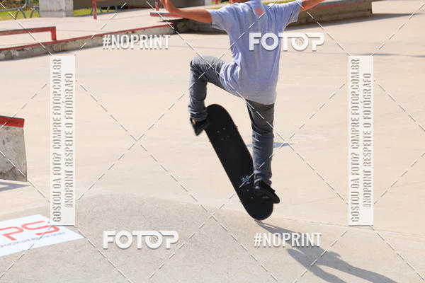 Buy your photos of the eventCampeonato Brasileiro de Skate Street Amador on Fotop