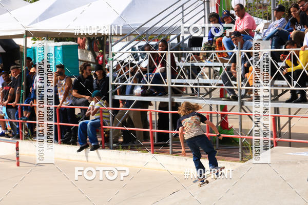 Buy your photos of the eventCampeonato Brasileiro de Skate Street Amador on Fotop