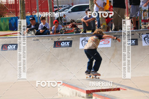 Buy your photos of the eventCampeonato Brasileiro de Skate Street Amador on Fotop