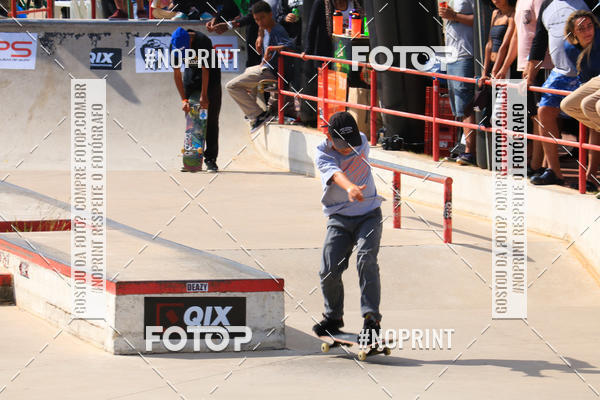 Buy your photos of the eventCampeonato Brasileiro de Skate Street Amador on Fotop