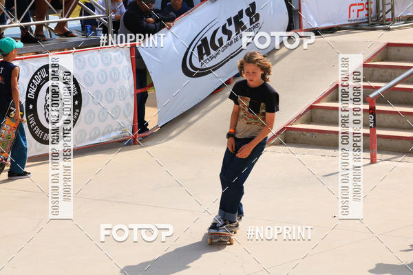Buy your photos of the eventCampeonato Brasileiro de Skate Street Amador on Fotop
