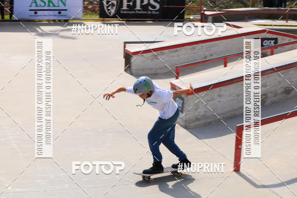 Buy your photos of the eventCampeonato Brasileiro de Skate Street Amador on Fotop