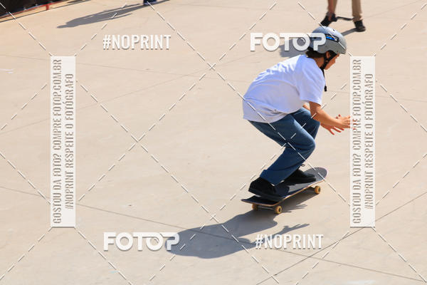 Buy your photos of the eventCampeonato Brasileiro de Skate Street Amador on Fotop