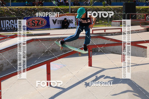 Buy your photos of the eventCampeonato Brasileiro de Skate Street Amador on Fotop