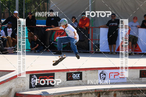 Buy your photos of the eventCampeonato Brasileiro de Skate Street Amador on Fotop