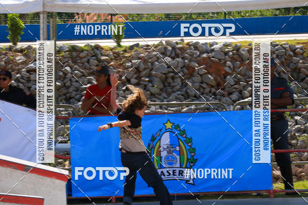 Buy your photos of the eventCampeonato Brasileiro de Skate Street Amador on Fotop