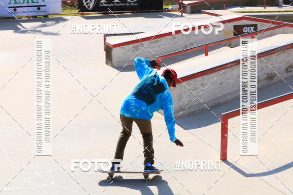 Buy your photos of the eventCampeonato Brasileiro de Skate Street Amador on Fotop