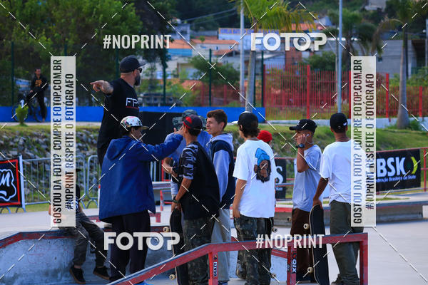Buy your photos of the eventCampeonato Brasileiro de Skate Street Amador on Fotop