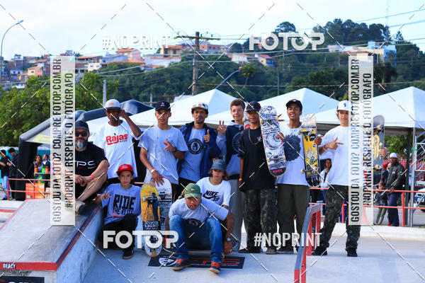 Buy your photos of the eventCampeonato Brasileiro de Skate Street Amador on Fotop