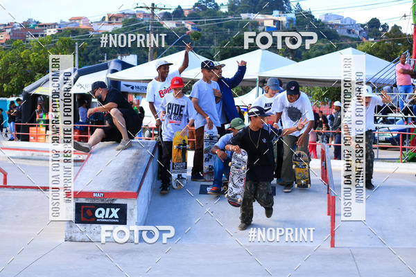 Buy your photos of the eventCampeonato Brasileiro de Skate Street Amador on Fotop