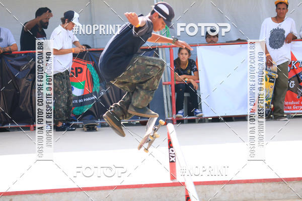 Buy your photos of the eventCampeonato Brasileiro de Skate Street Amador on Fotop