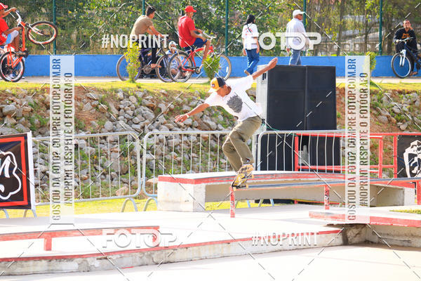 Buy your photos of the eventCampeonato Brasileiro de Skate Street Amador on Fotop