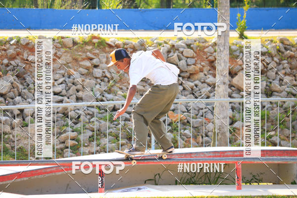 Buy your photos of the eventCampeonato Brasileiro de Skate Street Amador on Fotop