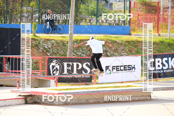 Buy your photos of the eventCampeonato Brasileiro de Skate Street Amador on Fotop