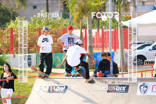 Buy your photos of the eventCampeonato Brasileiro de Skate Street Amador on Fotop