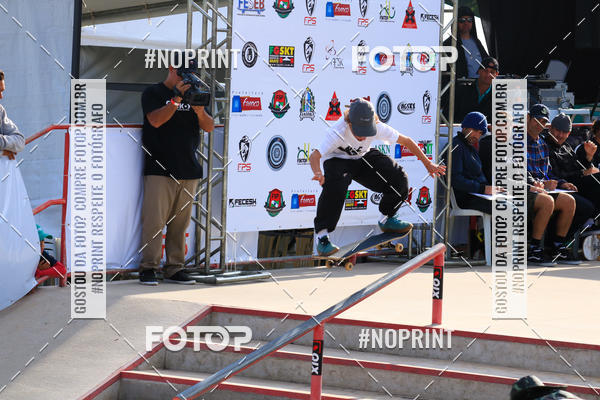 Buy your photos of the eventCampeonato Brasileiro de Skate Street Amador on Fotop