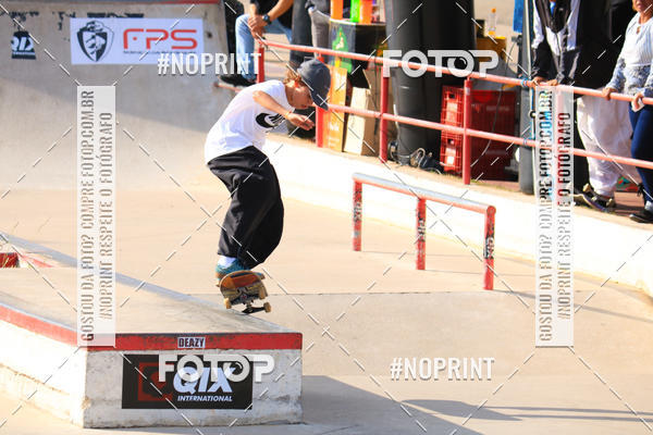 Buy your photos of the eventCampeonato Brasileiro de Skate Street Amador on Fotop