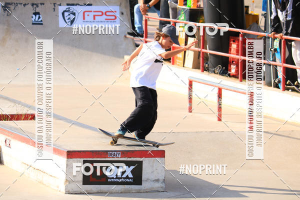 Buy your photos of the eventCampeonato Brasileiro de Skate Street Amador on Fotop