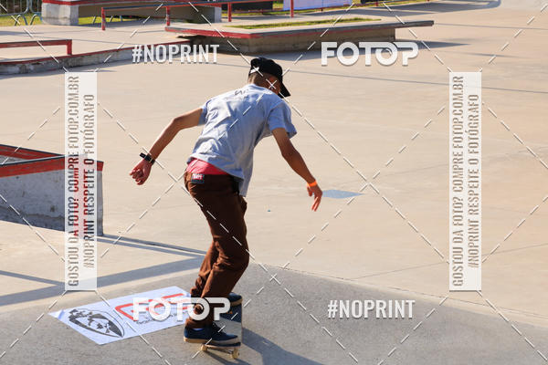 Buy your photos of the eventCampeonato Brasileiro de Skate Street Amador on Fotop
