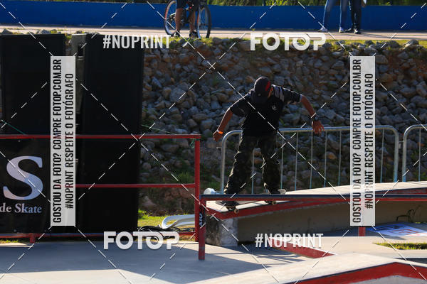Buy your photos of the eventCampeonato Brasileiro de Skate Street Amador on Fotop