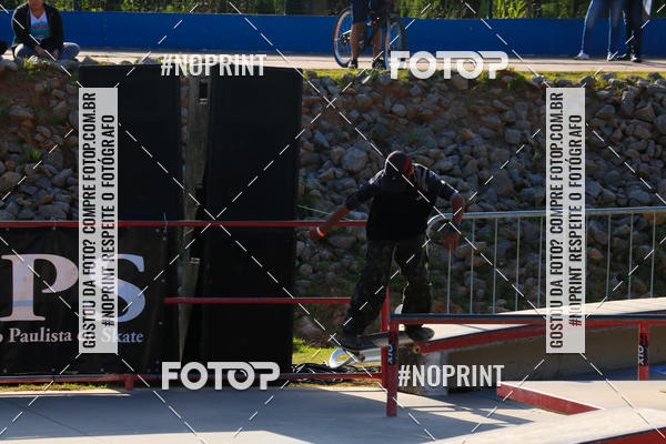 Buy your photos of the eventCampeonato Brasileiro de Skate Street Amador on Fotop