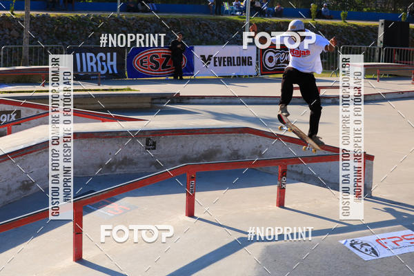 Buy your photos of the eventCampeonato Brasileiro de Skate Street Amador on Fotop