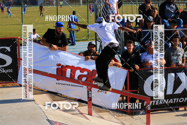 Buy your photos of the eventCampeonato Brasileiro de Skate Street Amador on Fotop