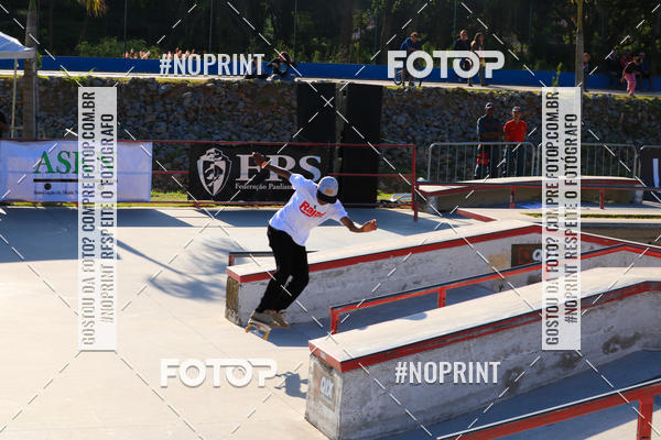 Buy your photos of the eventCampeonato Brasileiro de Skate Street Amador on Fotop