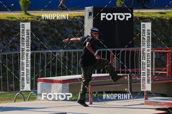 Buy your photos of the eventCampeonato Brasileiro de Skate Street Amador on Fotop