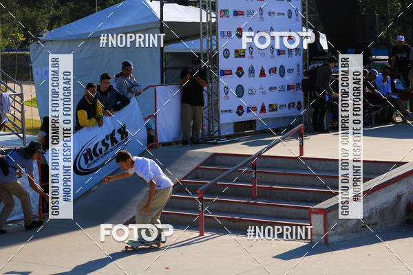 Buy your photos of the eventCampeonato Brasileiro de Skate Street Amador on Fotop