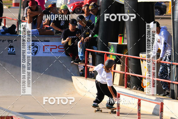 Buy your photos of the eventCampeonato Brasileiro de Skate Street Amador on Fotop