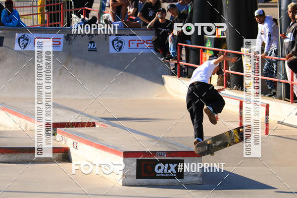 Buy your photos of the eventCampeonato Brasileiro de Skate Street Amador on Fotop