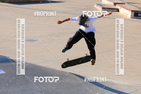 Buy your photos of the eventCampeonato Brasileiro de Skate Street Amador on Fotop