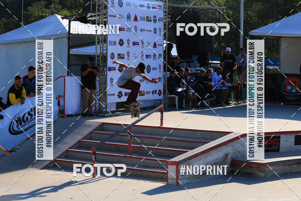 Buy your photos of the eventCampeonato Brasileiro de Skate Street Amador on Fotop