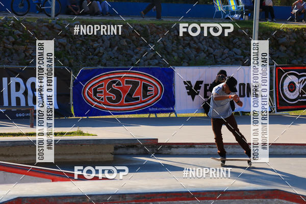 Buy your photos of the eventCampeonato Brasileiro de Skate Street Amador on Fotop